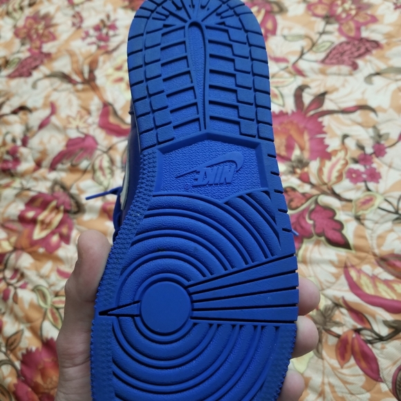 Nike Hyper Royal 1s - Picture 4 of 6